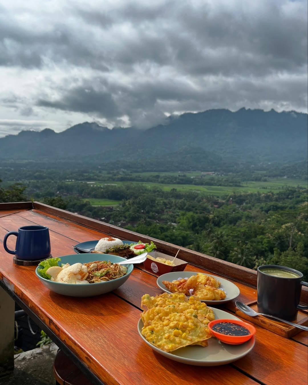 wisata kuliner dekat candi borobudur, kedai bukit rhema.jpg