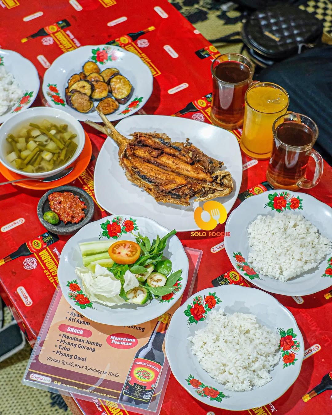 wisata kuliner dekat stasiun solo balapan, bandeng segar mbak mar.jpg