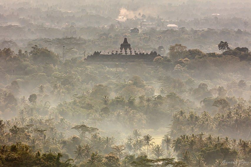 wisata magelang viral, punthuk setumbu.jpg
